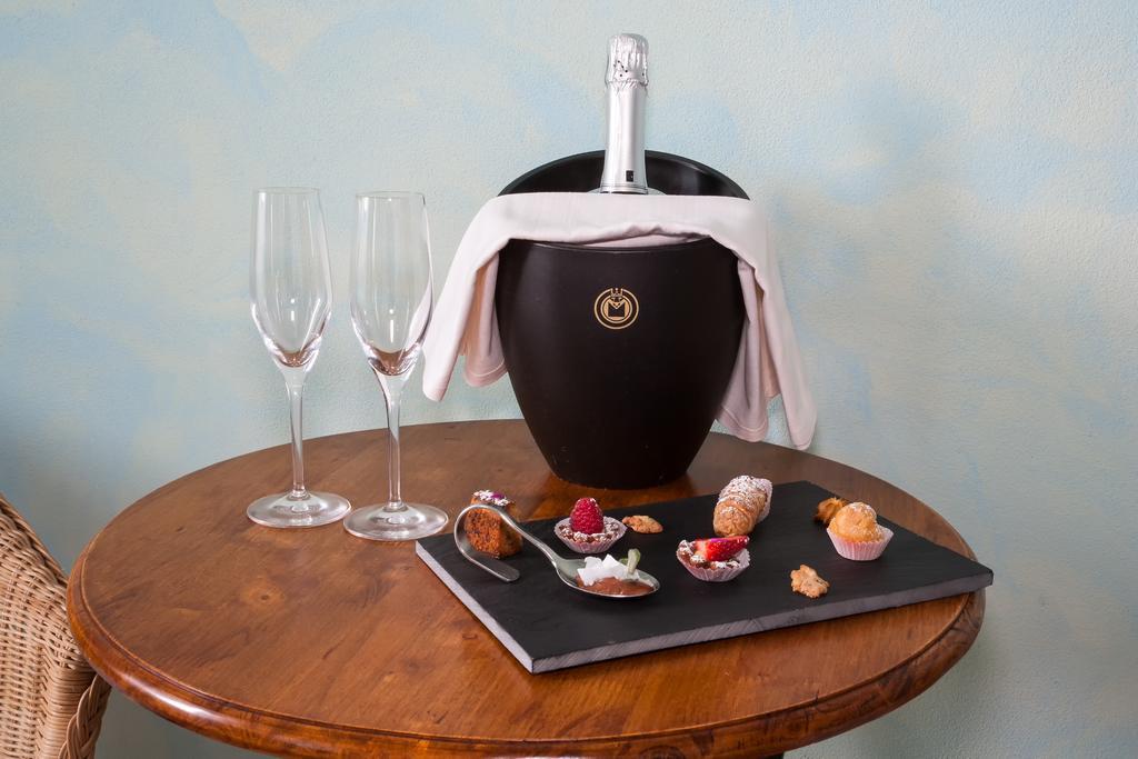 Locanda Chi Ghinn 베르바니아 외부 사진